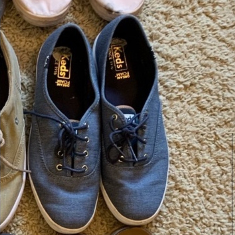 Bundle 2 pair of shoes